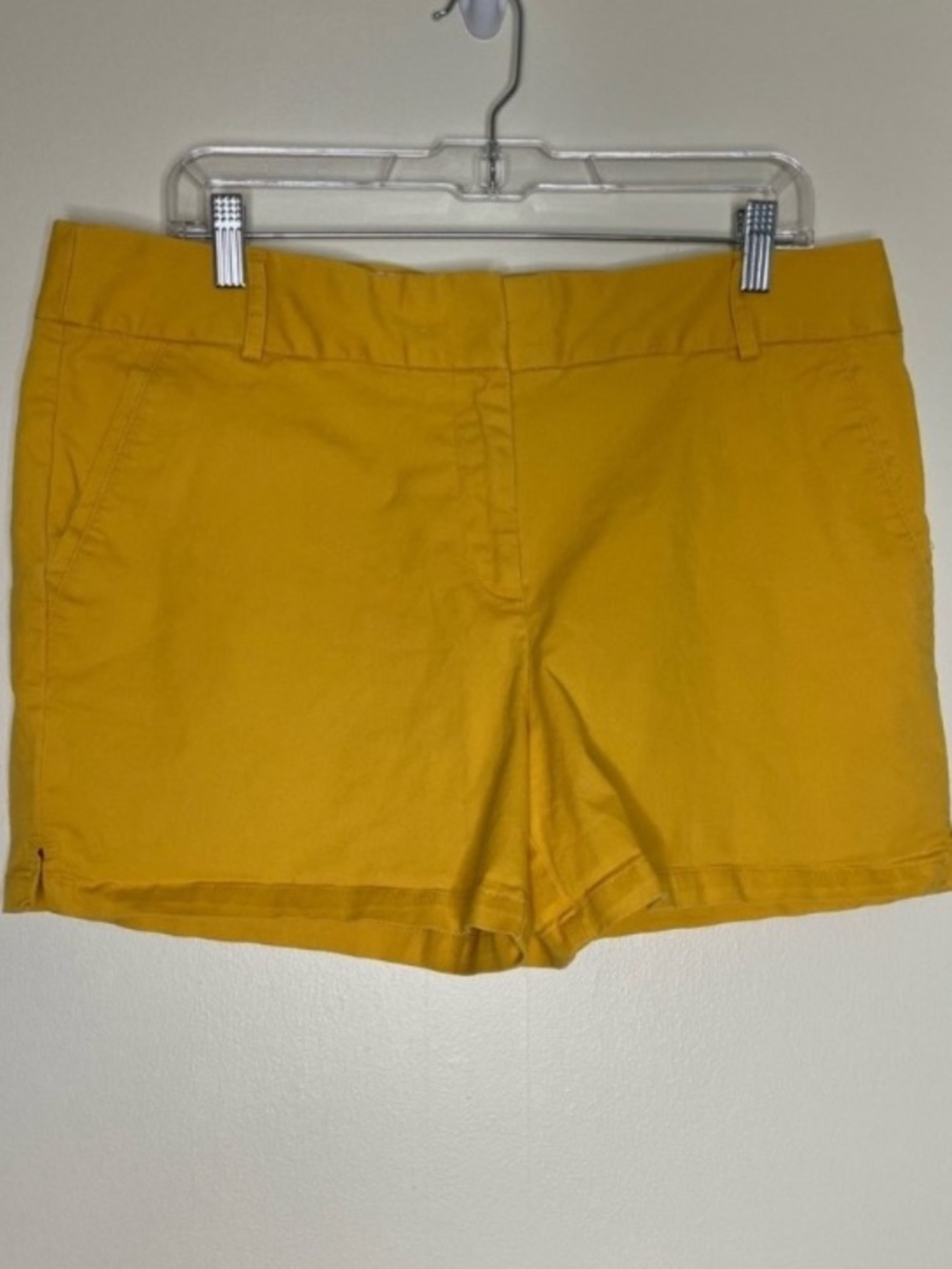 Loft sunshine dandelion yellow Riviera shorts 12